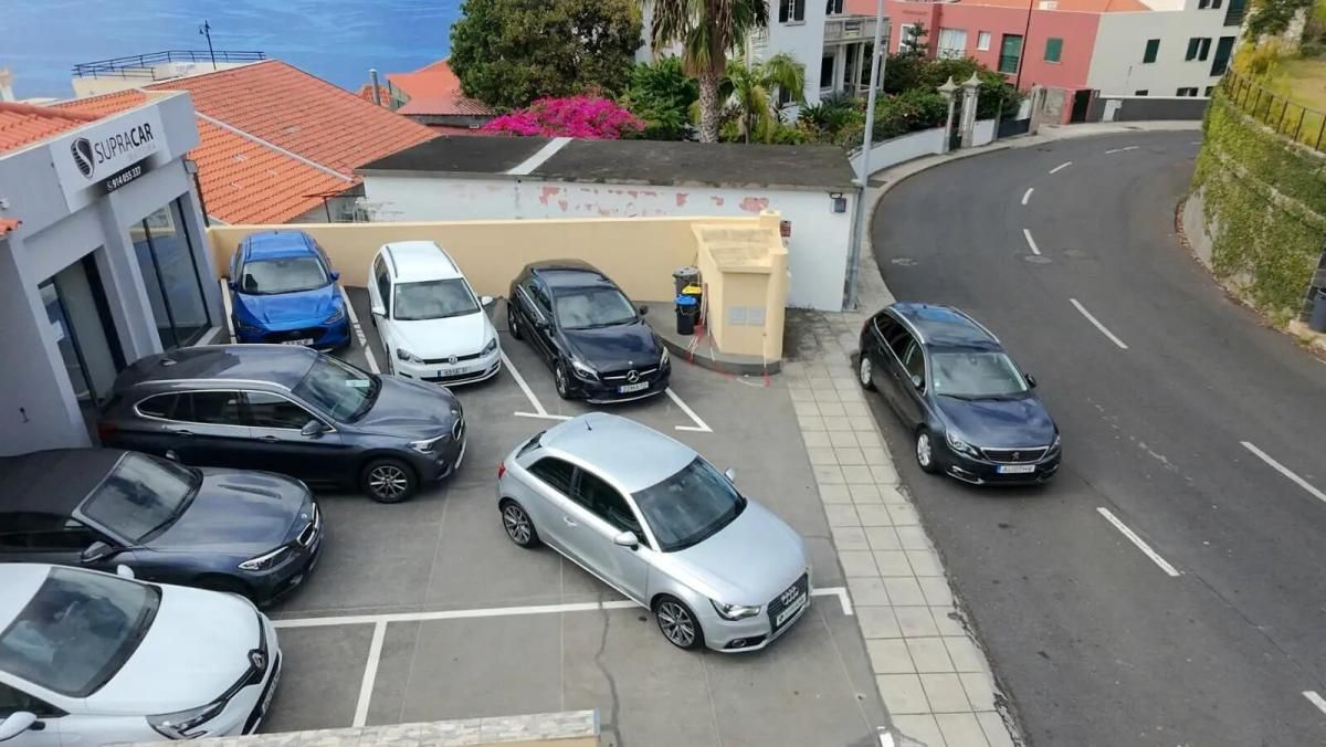 audi-a1-2011-diesel-1598cc