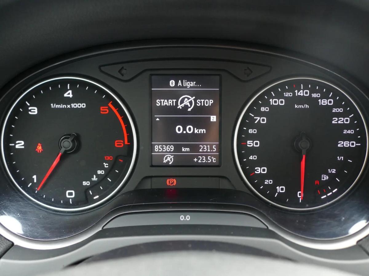 audi-a3-sportback-2015-diesel-1598cc