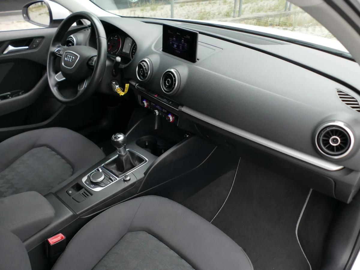 audi-a3-sportback-2015-diesel-1598cc