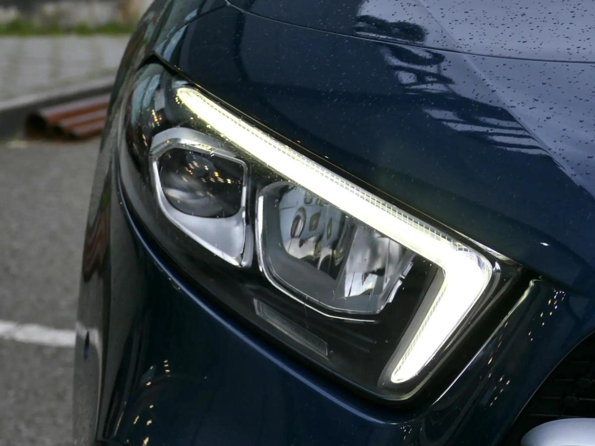 mercedes-benz-classe-a-2022-hibrido-a-gasolina-1332cc