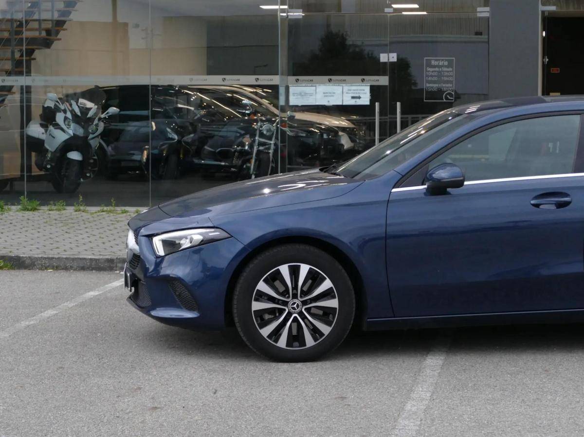 mercedes-benz-classe-a-2022-hibrido-a-gasolina-1332cc