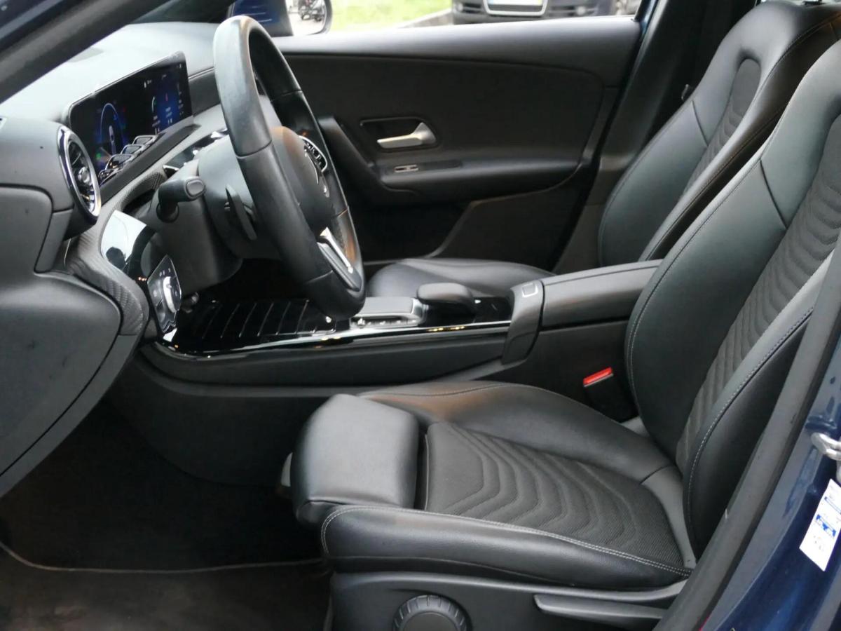 mercedes-benz-classe-a-2022-hibrido-a-gasolina-1332cc