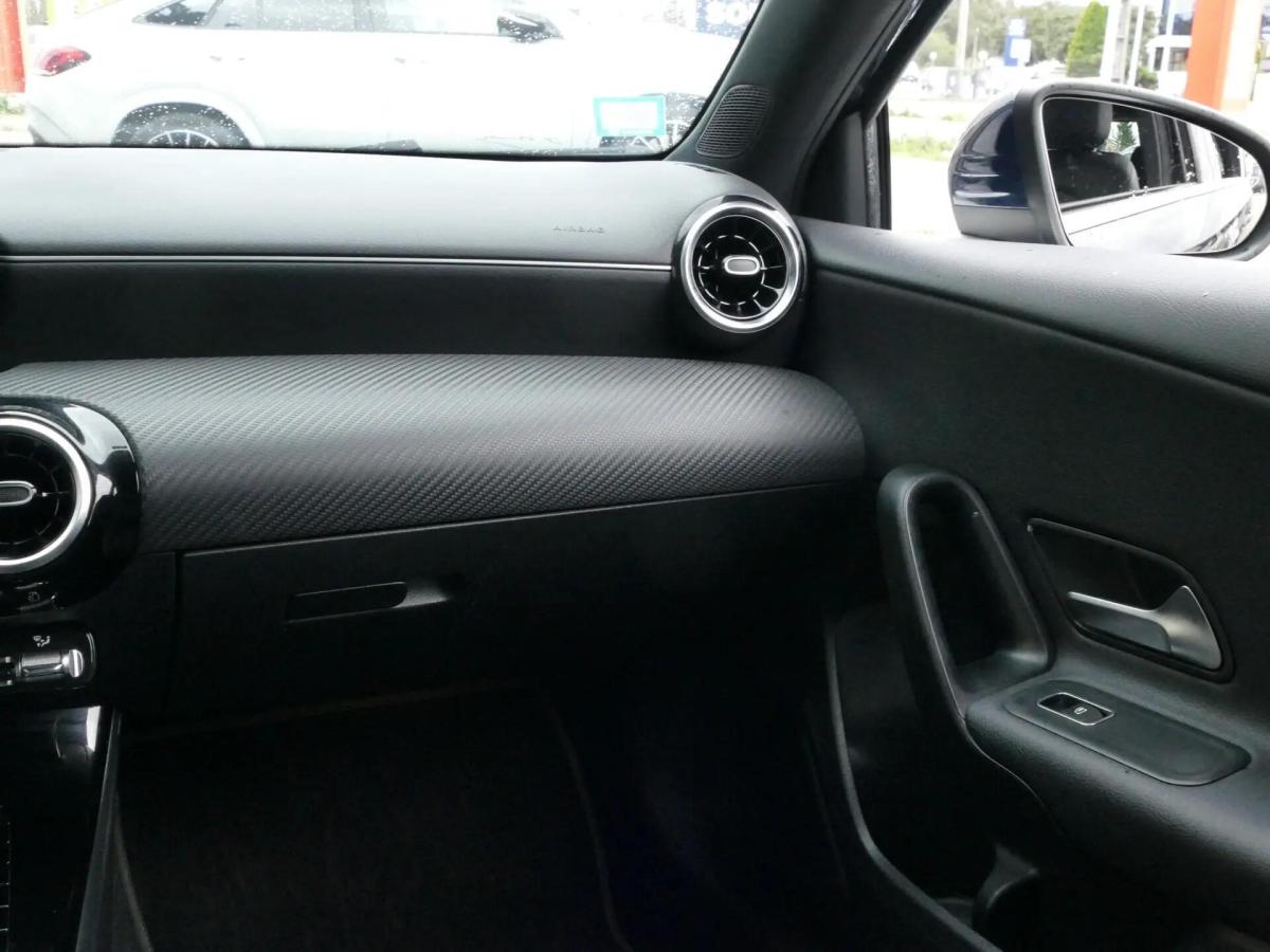 mercedes-benz-classe-a-2022-hibrido-a-gasolina-1332cc