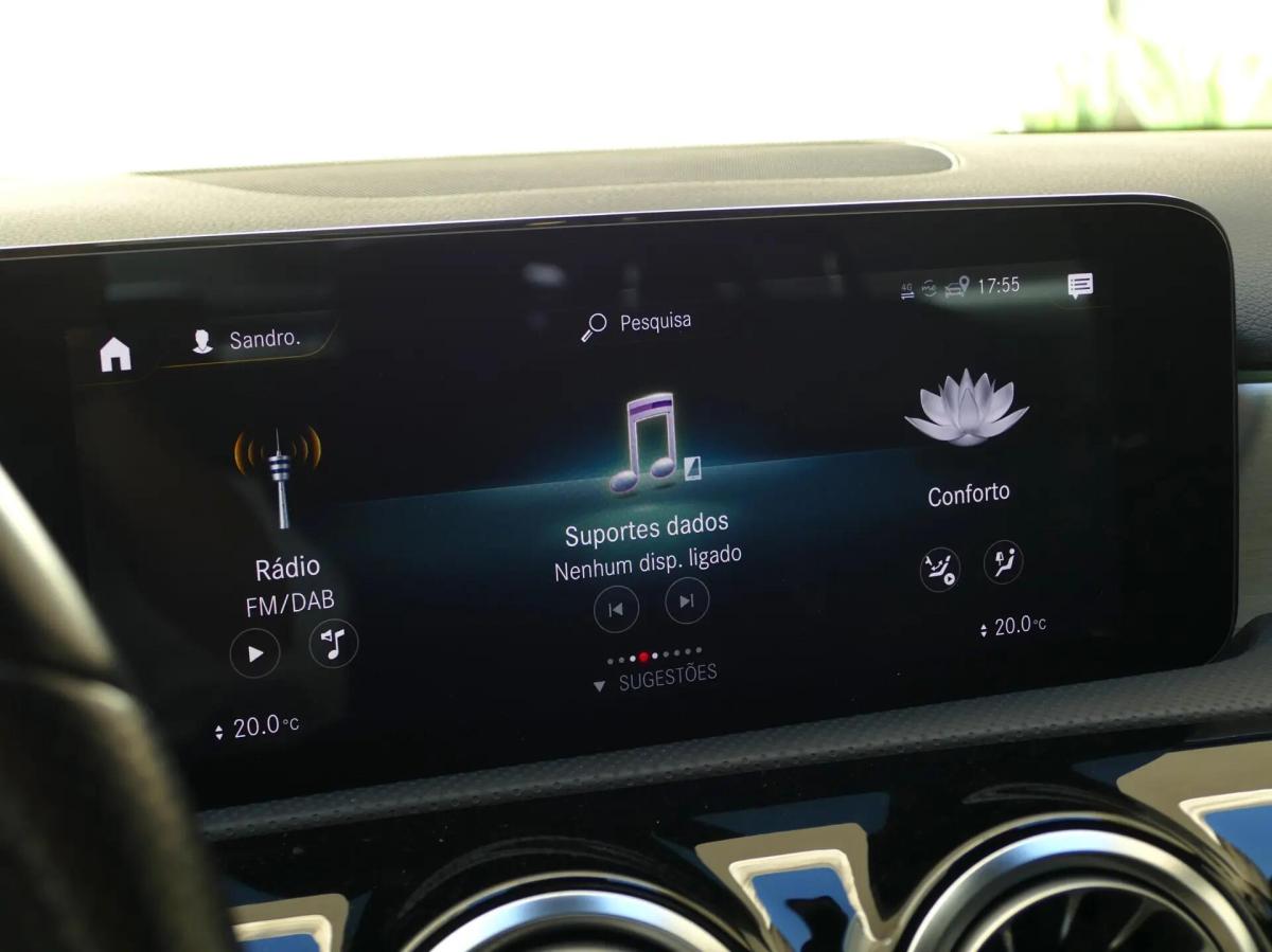 mercedes-benz-classe-a-2021-gasolina-1332cc