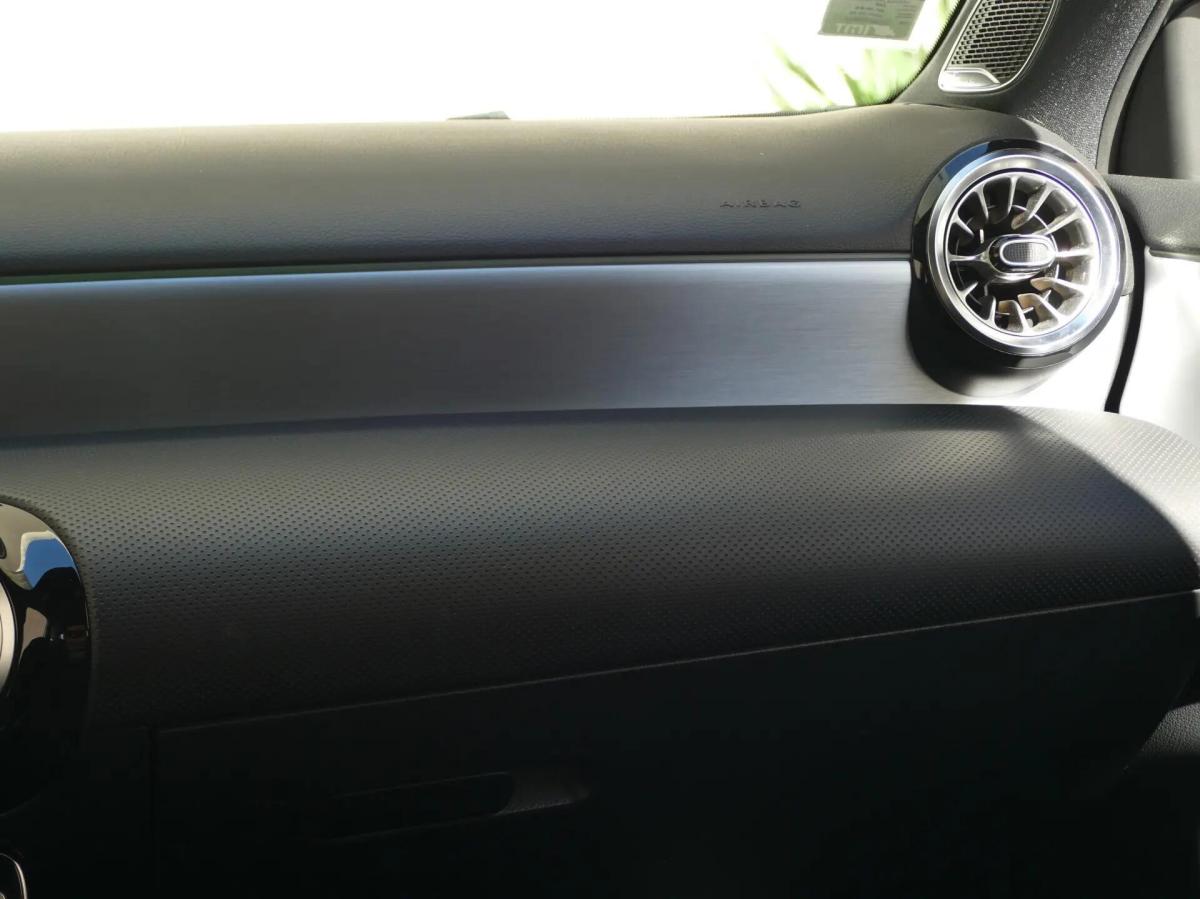 mercedes-benz-classe-a-2021-gasolina-1332cc