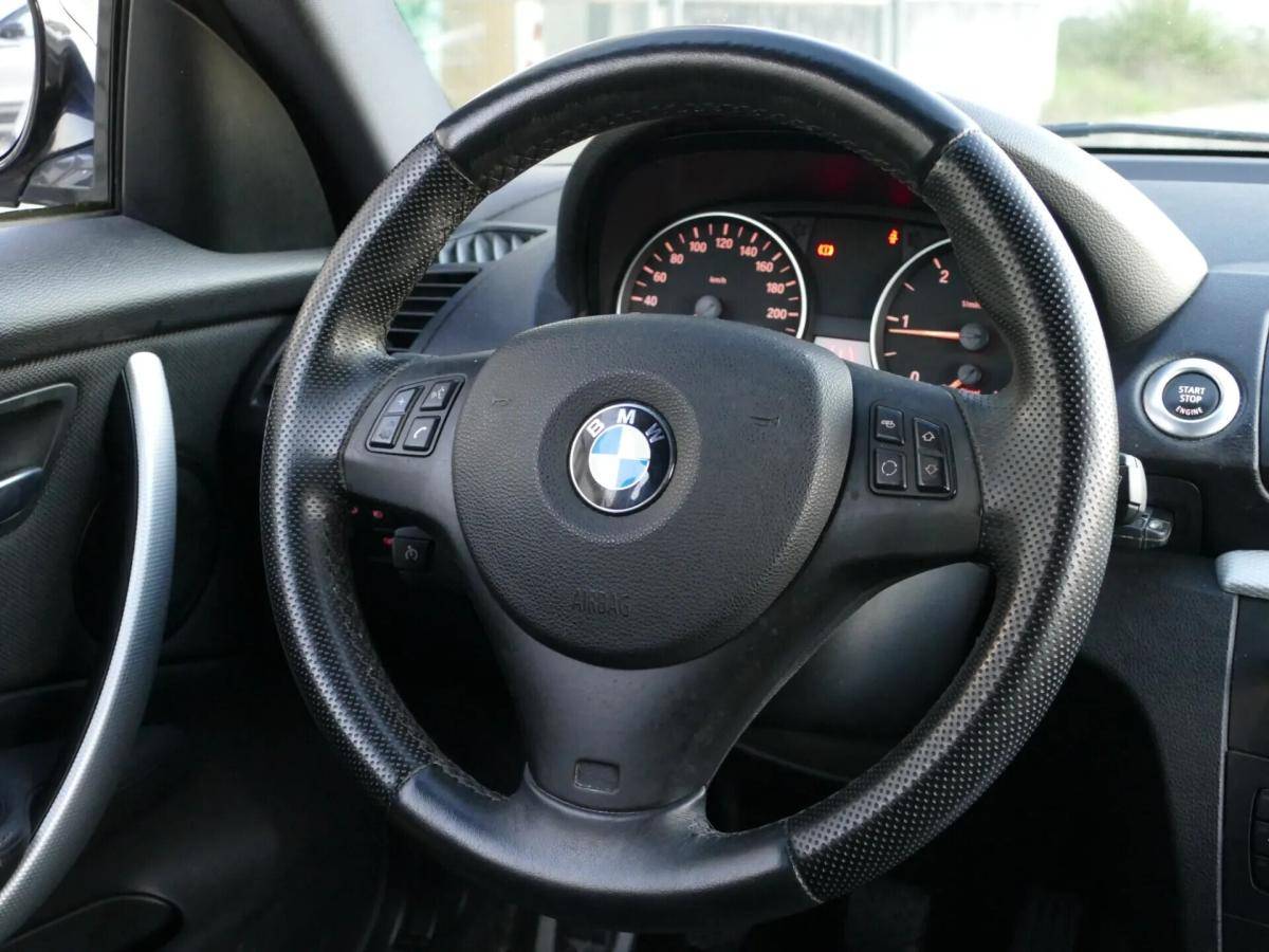bmw-serie-1-118d-coupe-2013-diesel-1995cc