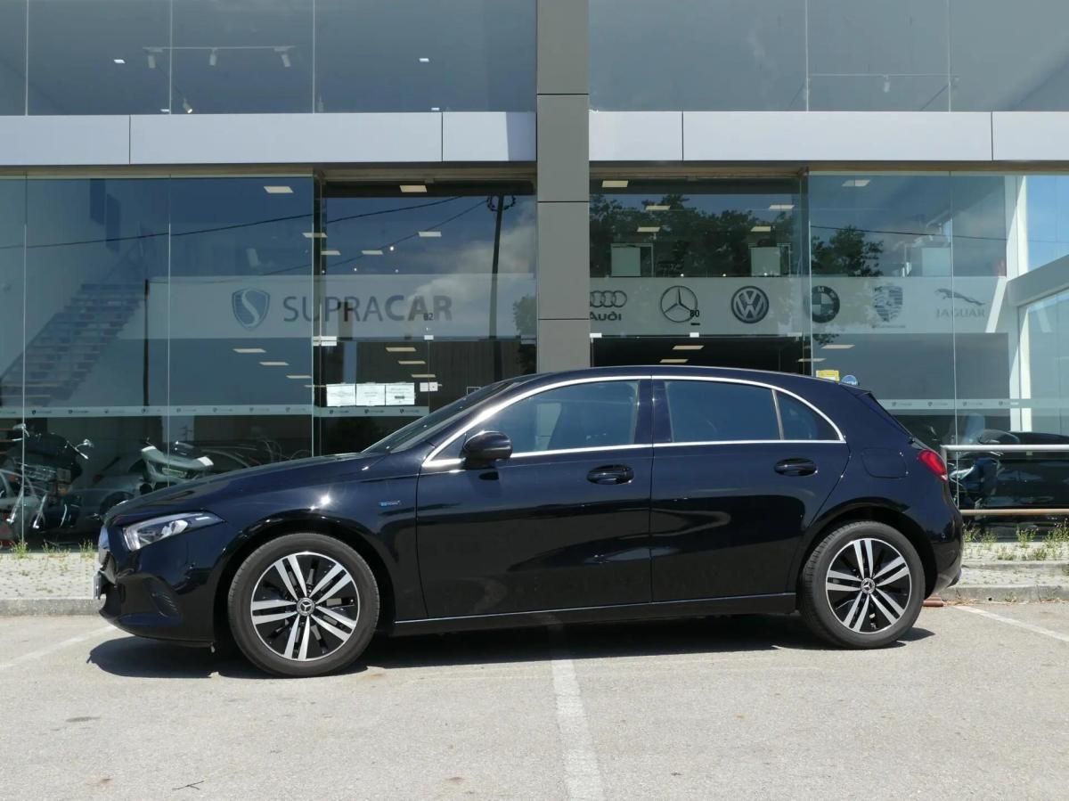 mercedes-benz-classe-a-2021-hibrido-a-gasolina-1332cc