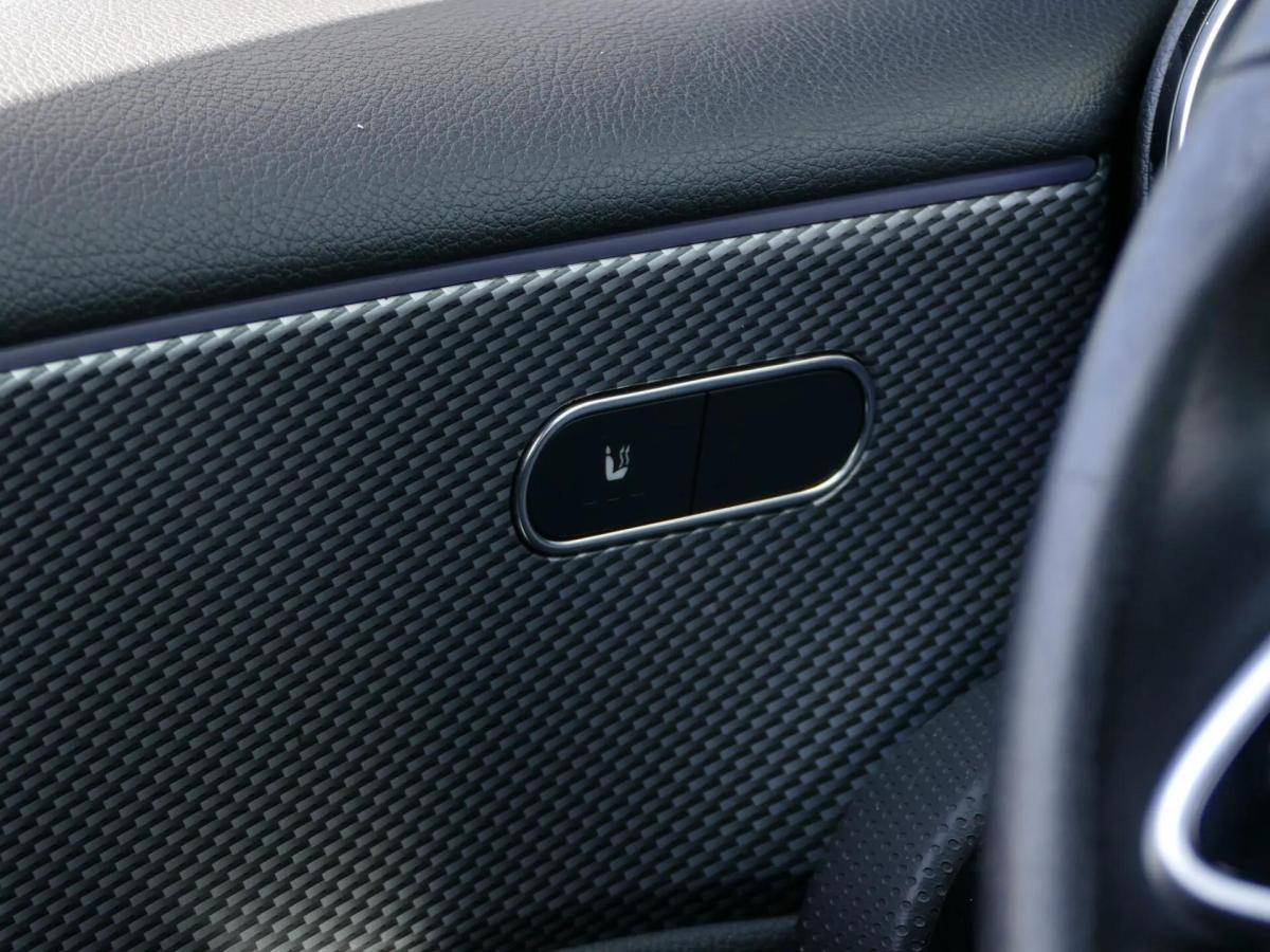 mercedes-benz-classe-a-2021-hibrido-a-gasolina-1332cc