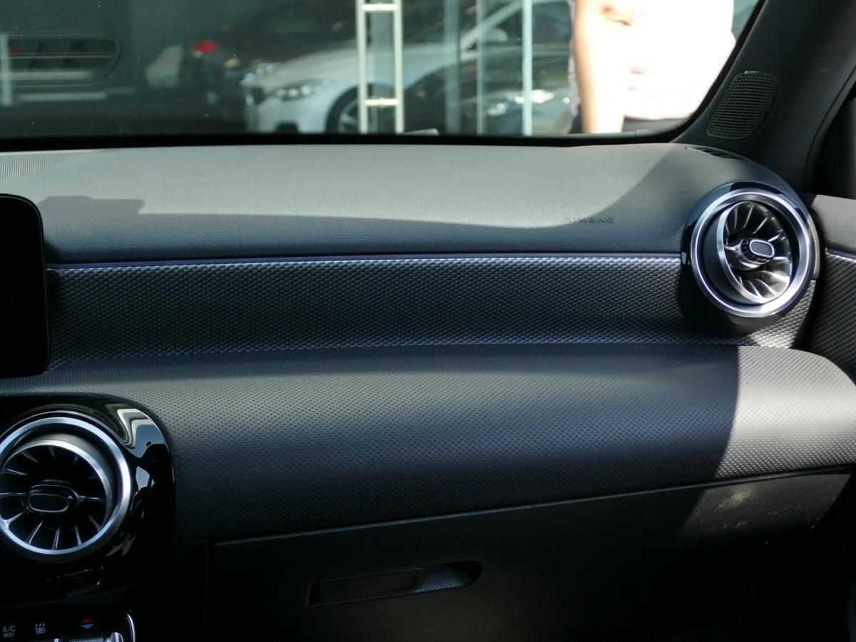 mercedes-benz-classe-a-2021-hibrido-a-gasolina-1332cc