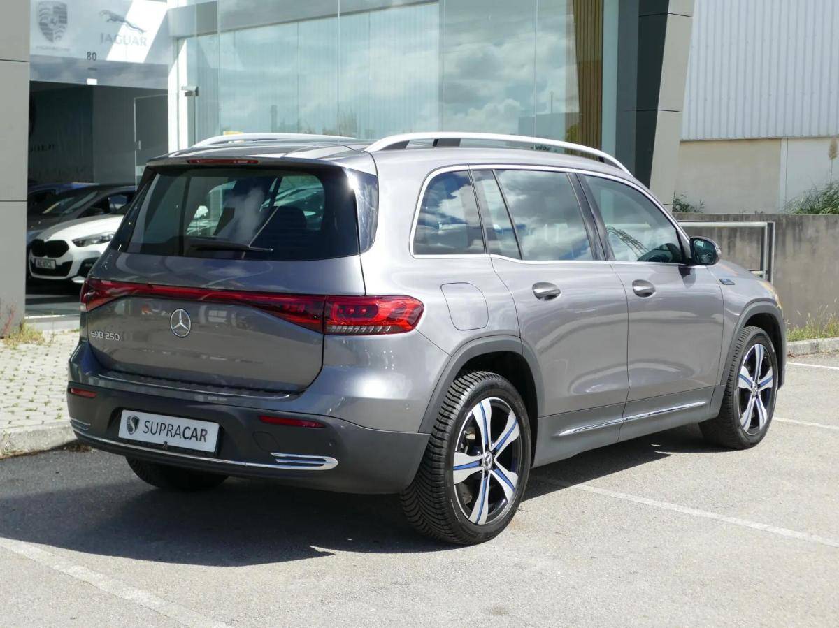 mercedes-benz-eqb-2022-eletrico-0cc