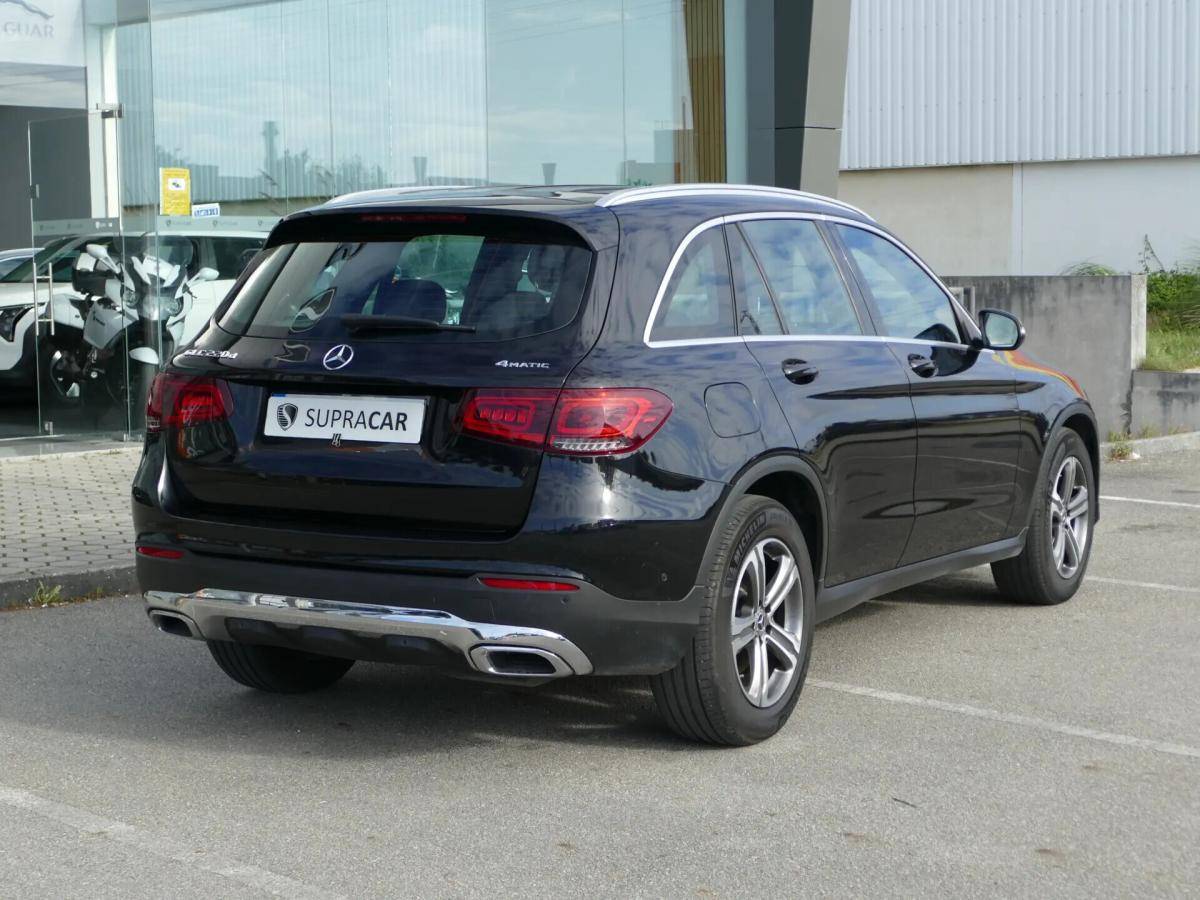 mercedes-benz-glc-220-d-4matic-2020-diesel-1950cc