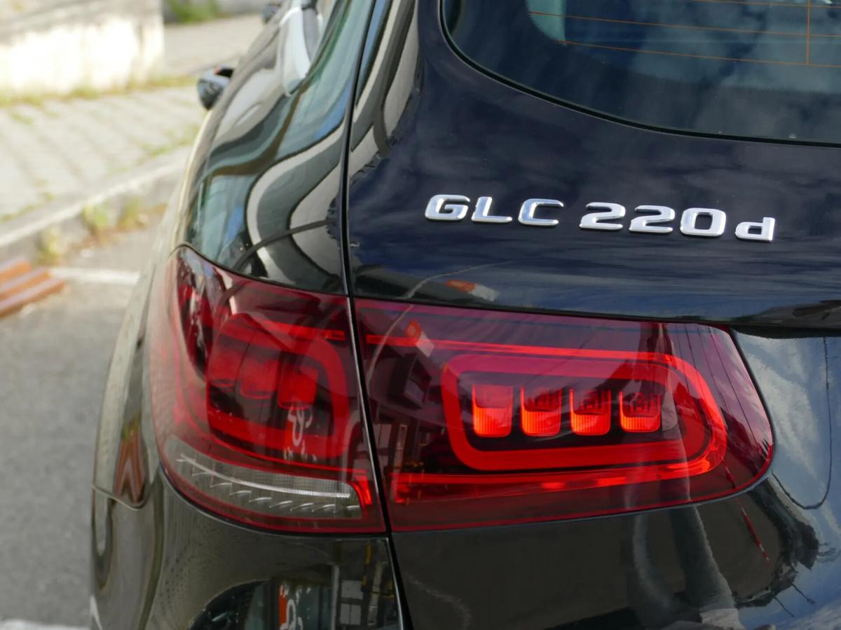 mercedes-benz-glc-220-d-4matic-2020-diesel-1950cc