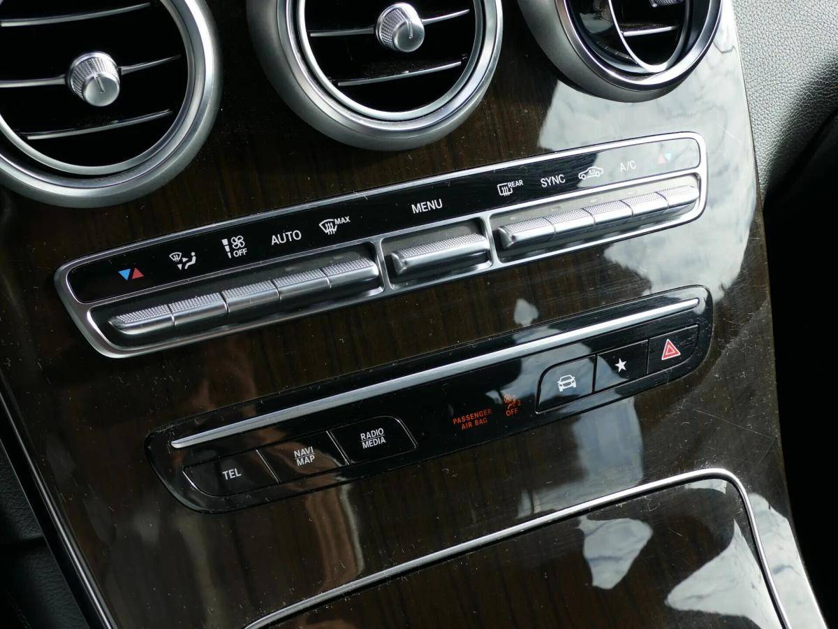 mercedes-benz-glc-220-d-4matic-2020-diesel-1950cc