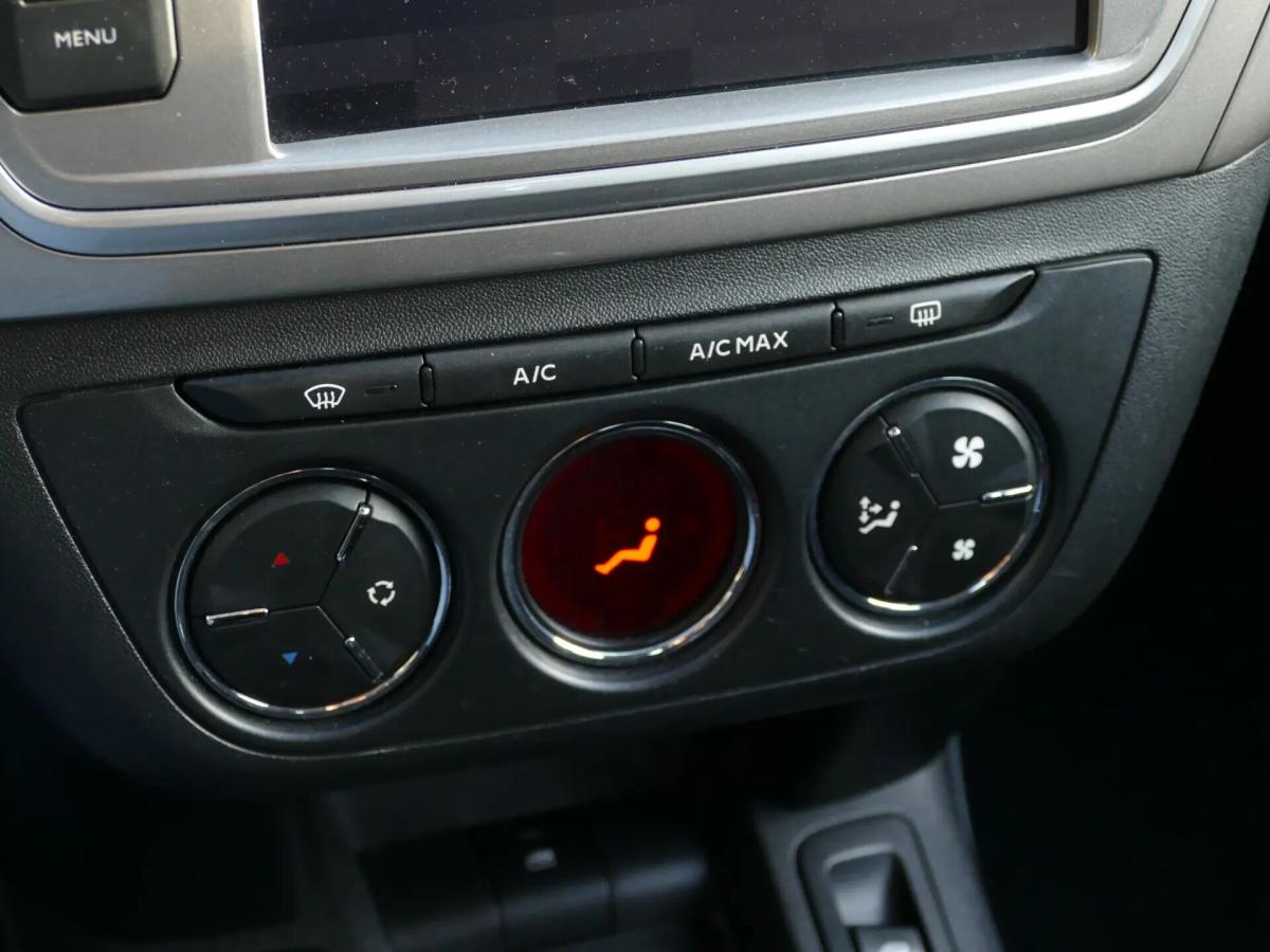 citroen-c-elysee-2019-gasolina-1199cc