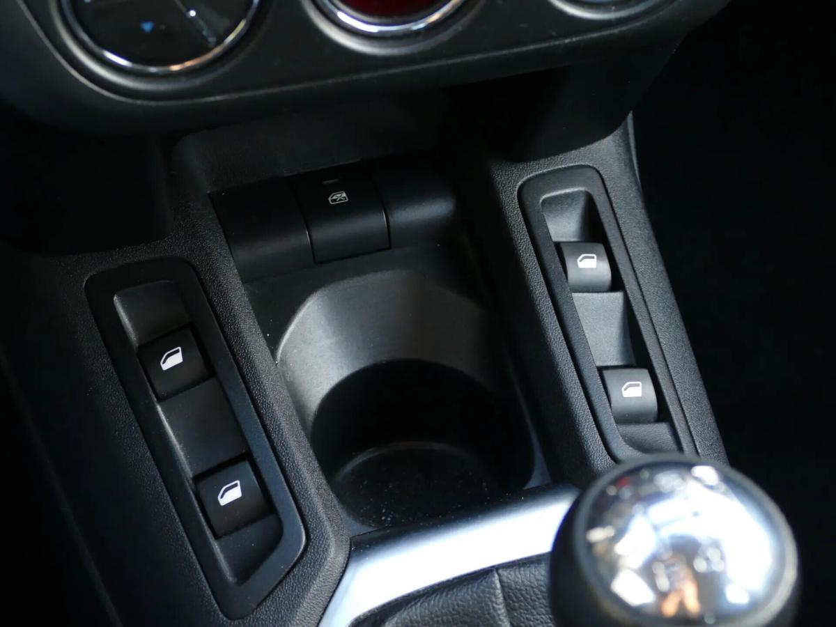 citroen-c-elysee-2019-gasolina-1199cc