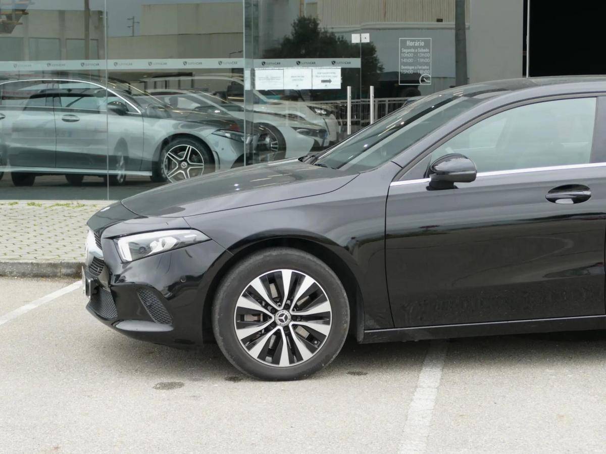mercedes-benz-classe-a-2022-hibrido-a-gasolina-1332cc