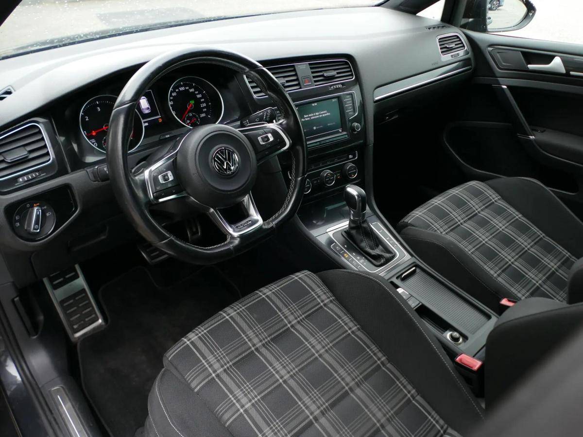 volkswagen-golf-variant-2016-diesel-1968cc