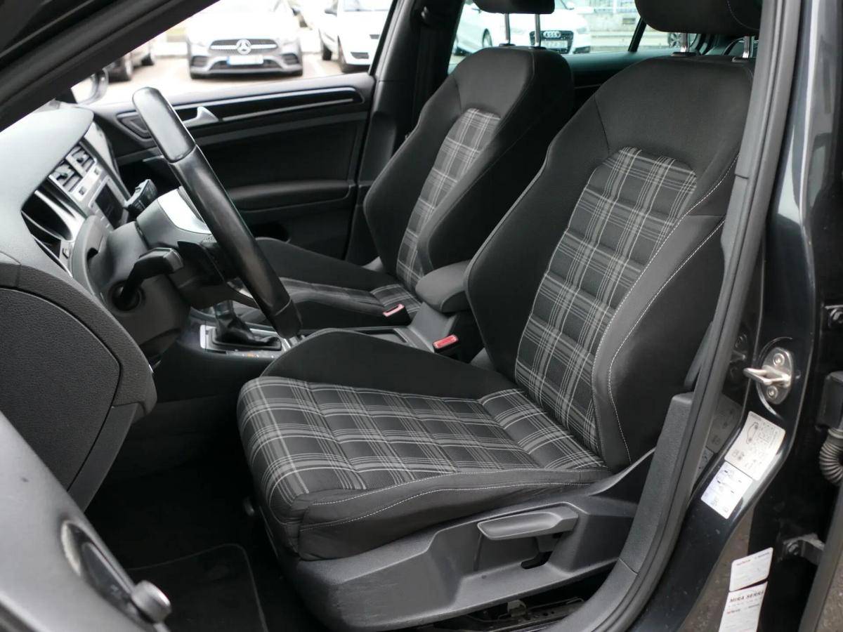 volkswagen-golf-variant-2016-diesel-1968cc