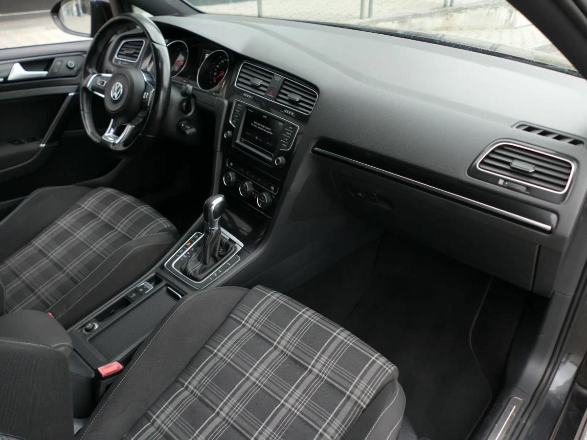 volkswagen-golf-variant-2016-diesel-1968cc