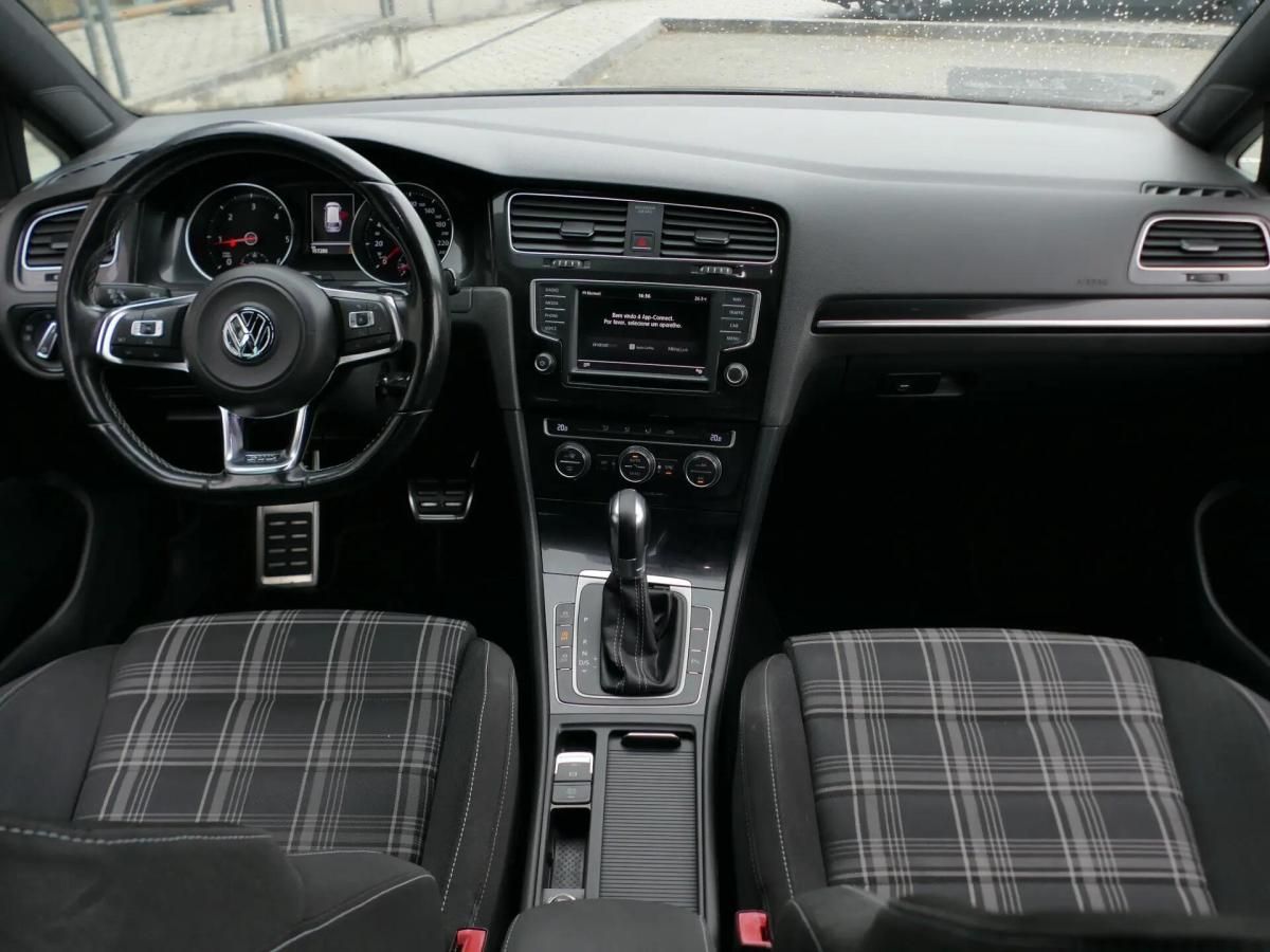 volkswagen-golf-variant-2016-diesel-1968cc