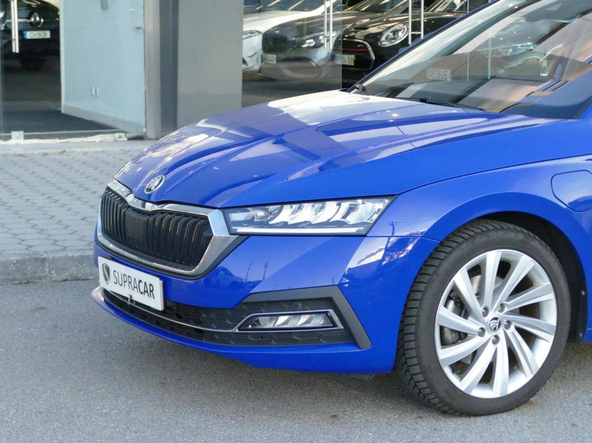 skoda-octavia-2021-hibrido-a-gasolina-1395cc