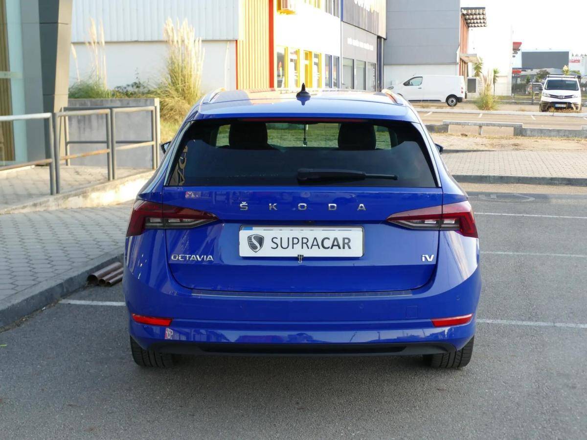 skoda-octavia-2021-hibrido-a-gasolina-1395cc