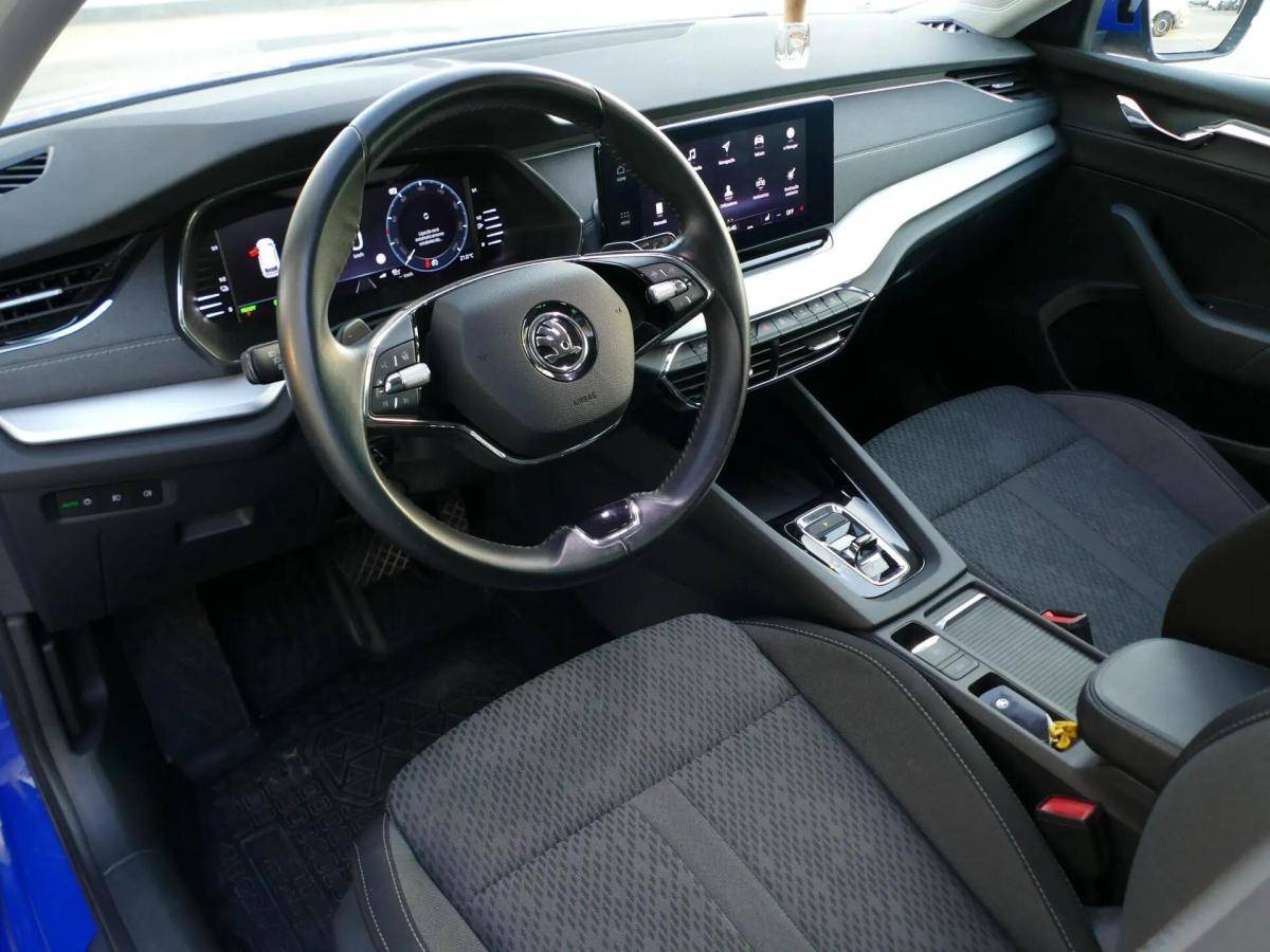 skoda-octavia-2021-hibrido-a-gasolina-1395cc