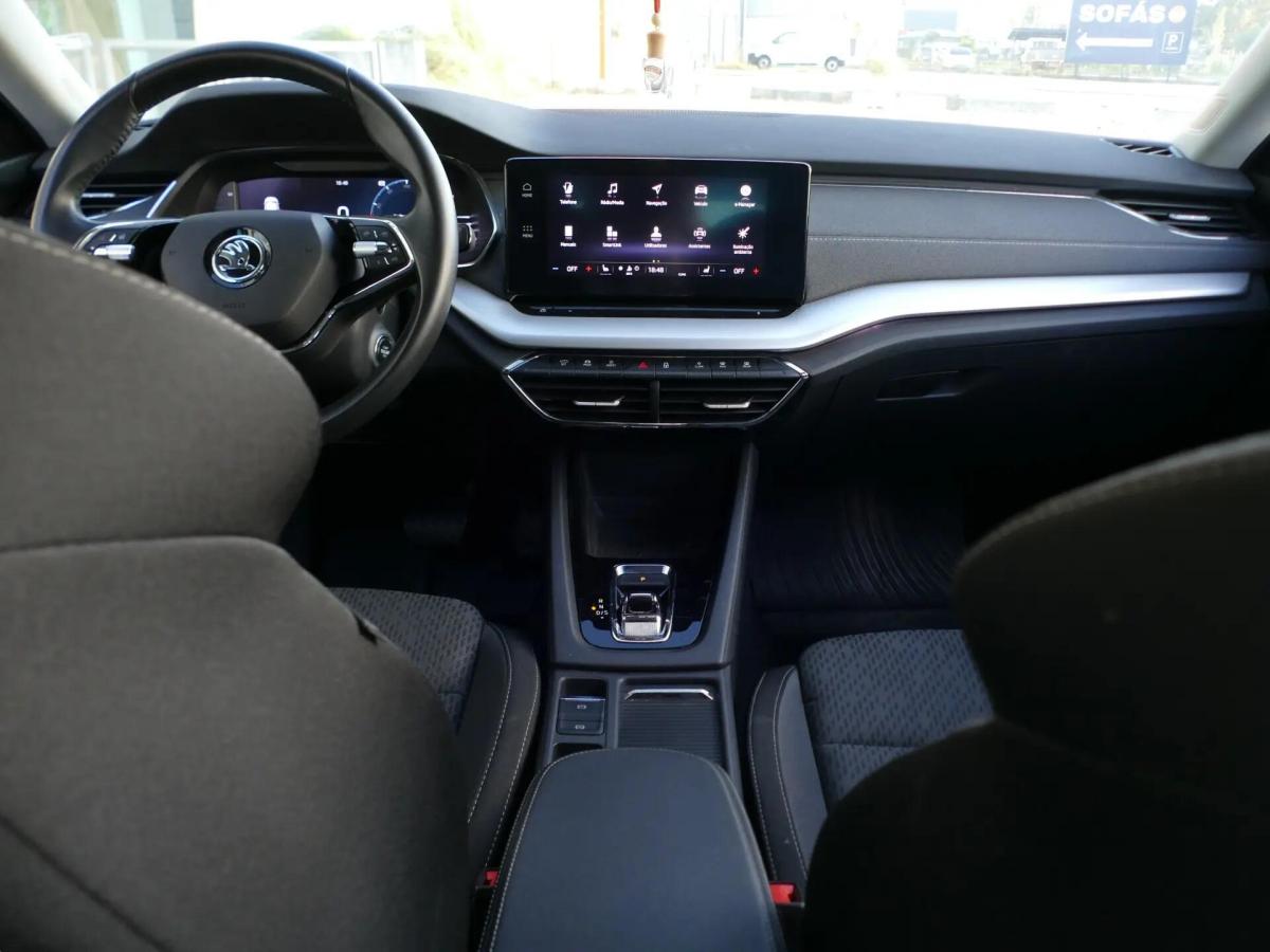 skoda-octavia-2021-hibrido-a-gasolina-1395cc