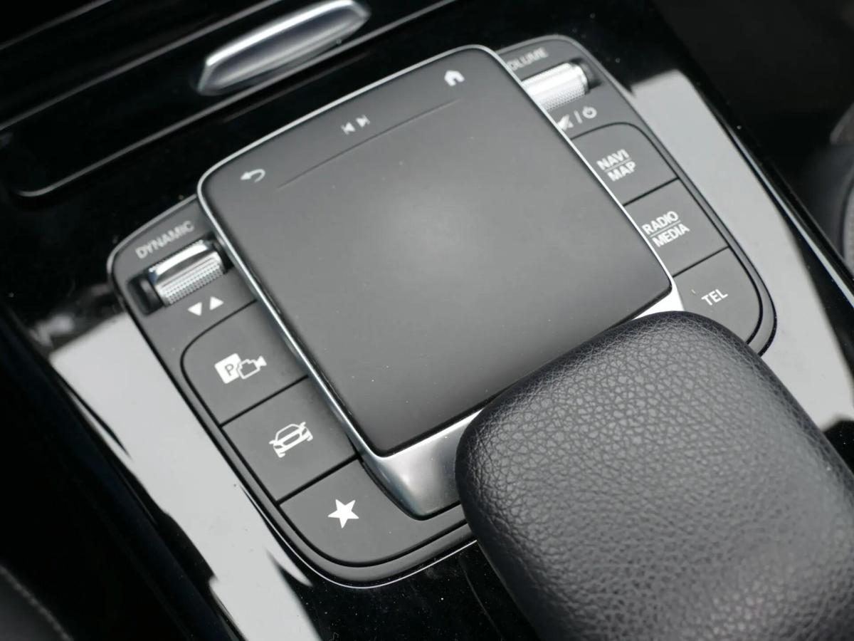 mercedes-benz-cla-250e-2022-hibrido-a-gasolina-1332cc