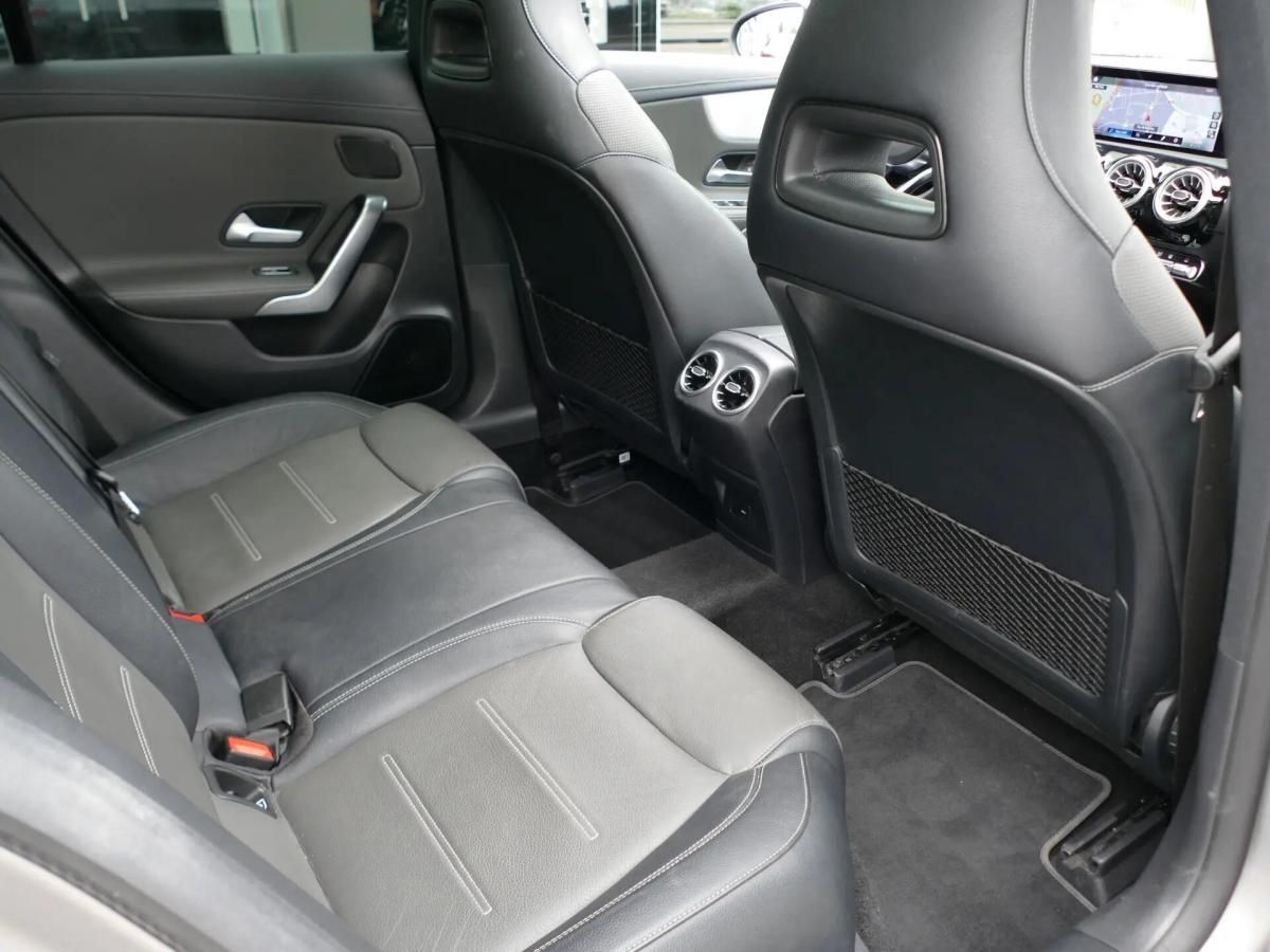 mercedes-benz-cla-250e-2022-hibrido-a-gasolina-1332cc
