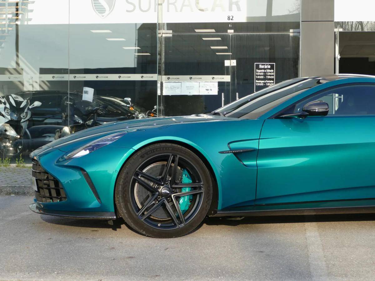 aston-martin-vantage-coupe-2024-gasolina-3982cc