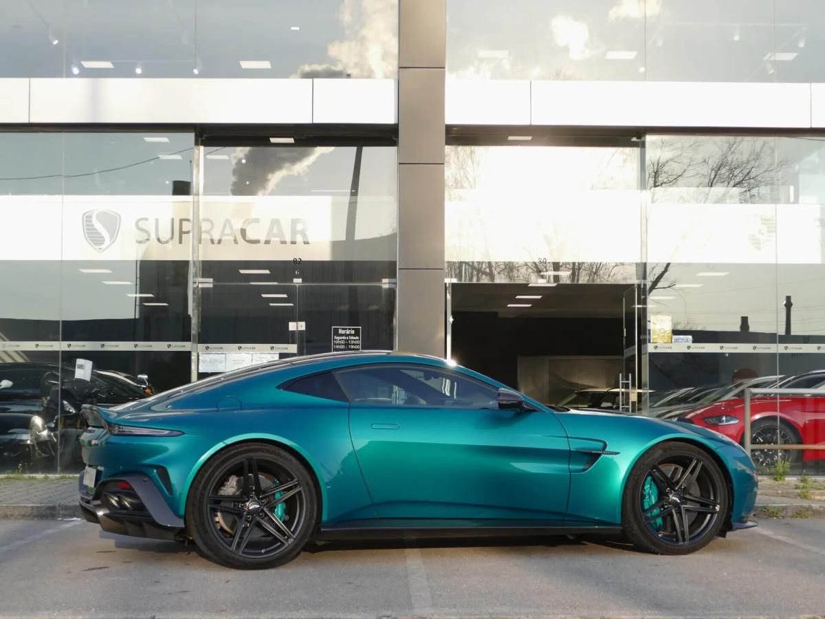 aston-martin-vantage-coupe-2024-gasolina-3982cc