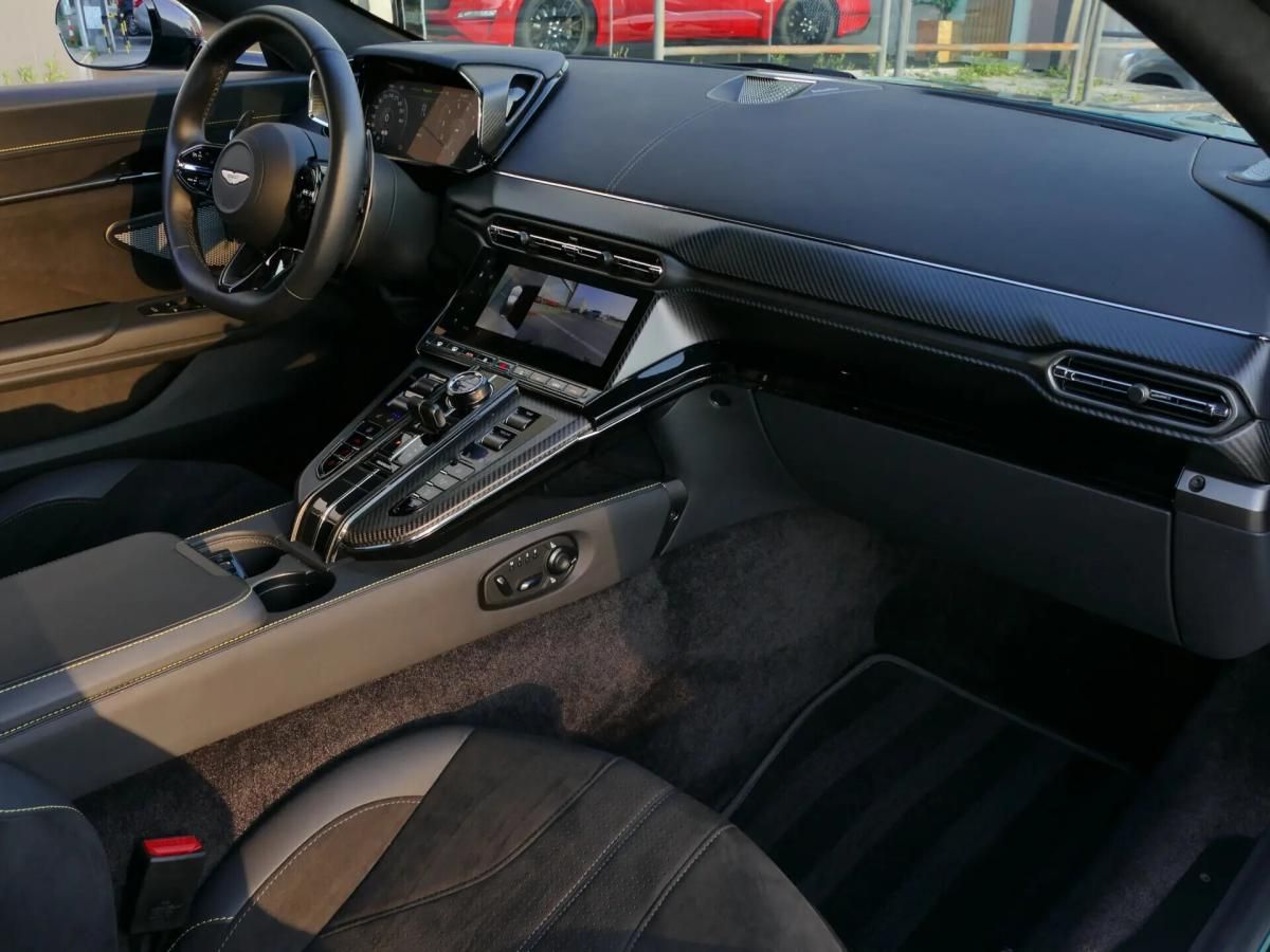 aston-martin-vantage-coupe-2024-gasolina-3982cc