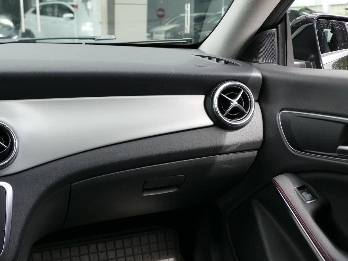 mercedes-benz-cla-2019-diesel-2143cc