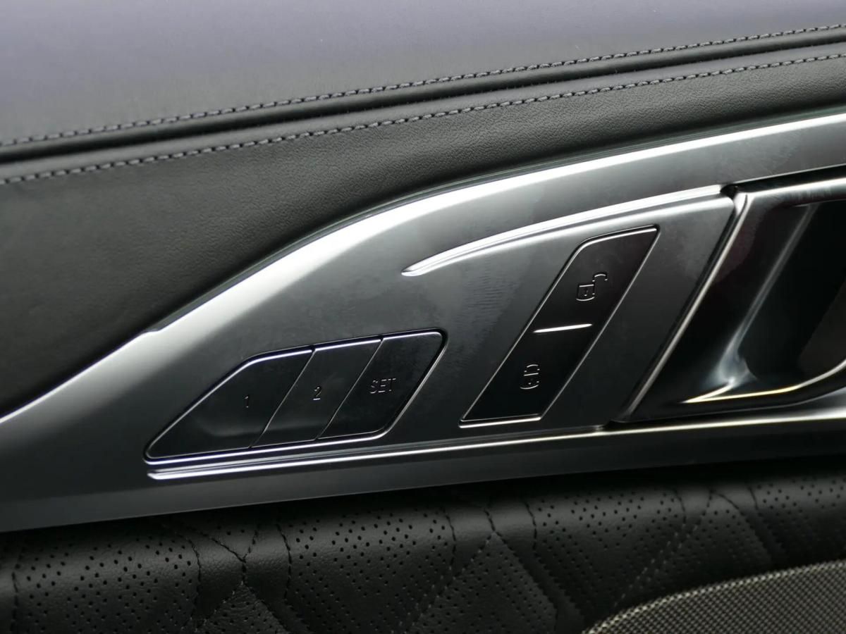 bmw-serie-8-m8-competition-2020-gasolina-4395cc