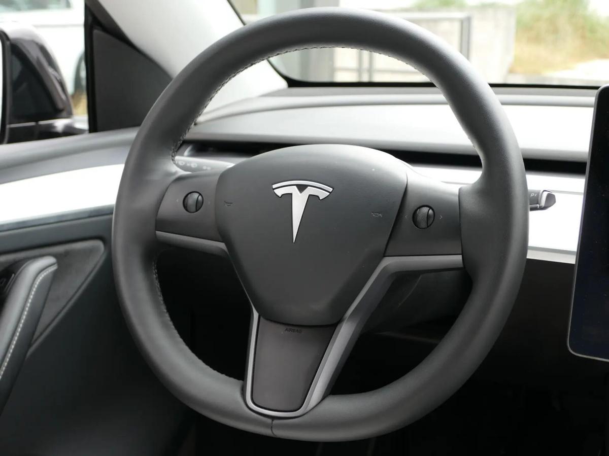 tesla-model-y-2024-eletrico-0cc