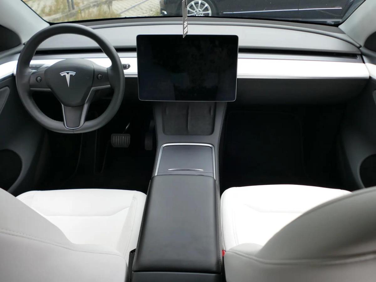 tesla-model-y-2024-eletrico-0cc
