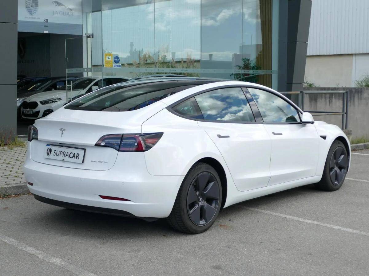 tesla-model-3-2021-eletrico-0cc