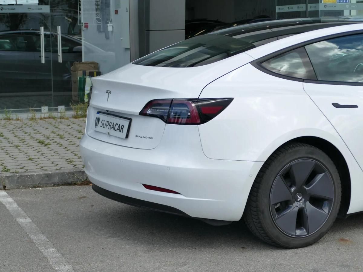 tesla-model-3-2021-eletrico-0cc