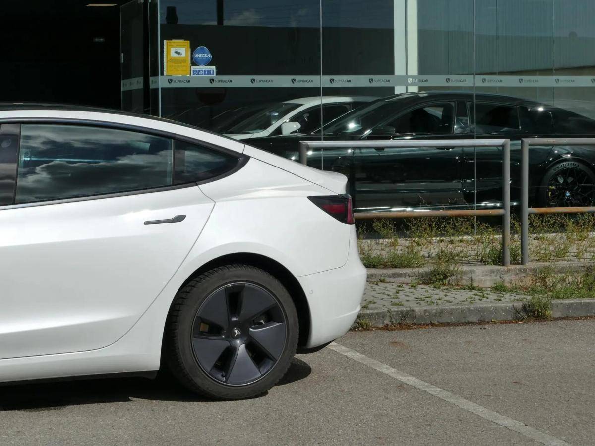 tesla-model-3-2021-eletrico-0cc