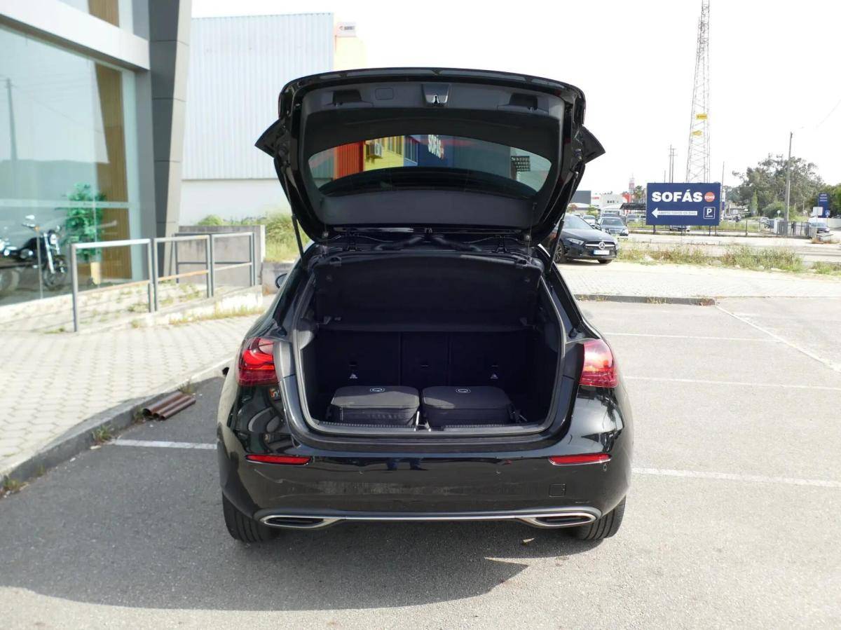 mercedes-benz-classe-a-2023-hibrido-a-gasolina-1332cc