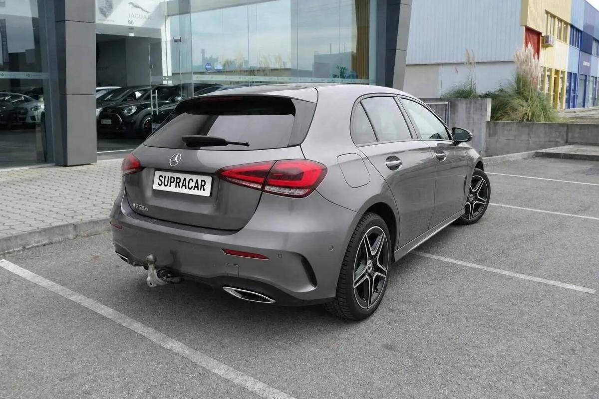 mercedes-benz-classe-a-2022-hibrido-a-gasolina-1332cc
