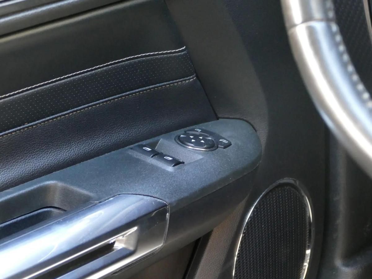 ford-mustang-2019-gasolina-5038cc
