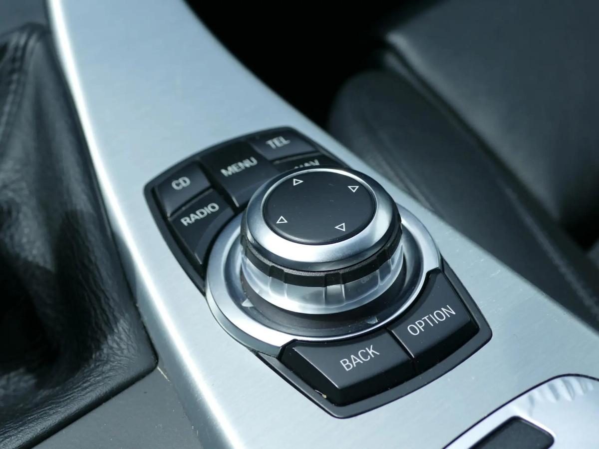 bmw-serie-5-525d-touring-2012-diesel-1995cc