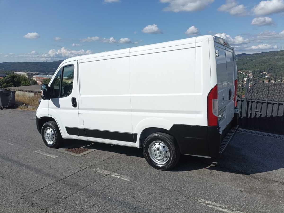 peugeot-boxer-2-2-bluehdi-2020-diesel-2179cc