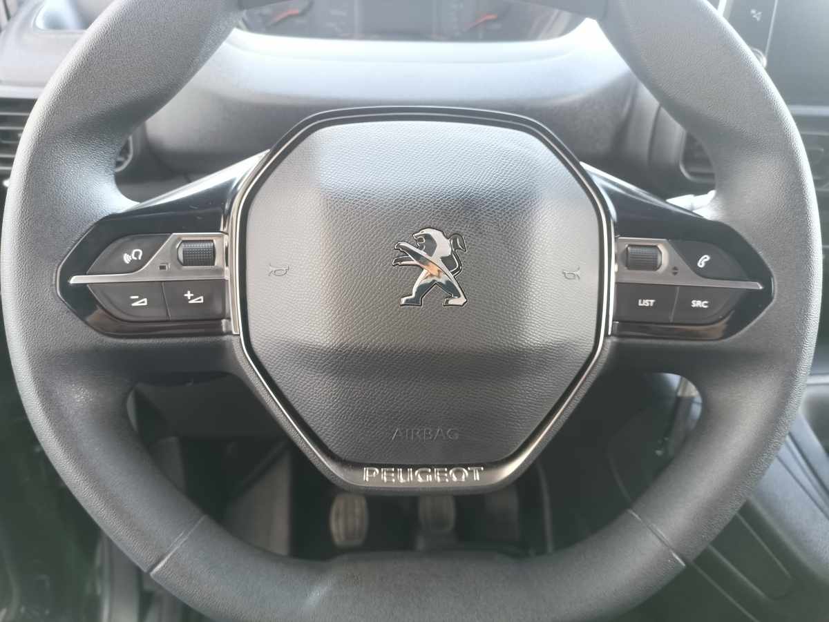 peugeot-partner-1-5-bluehdi-2023-diesel-1499cc