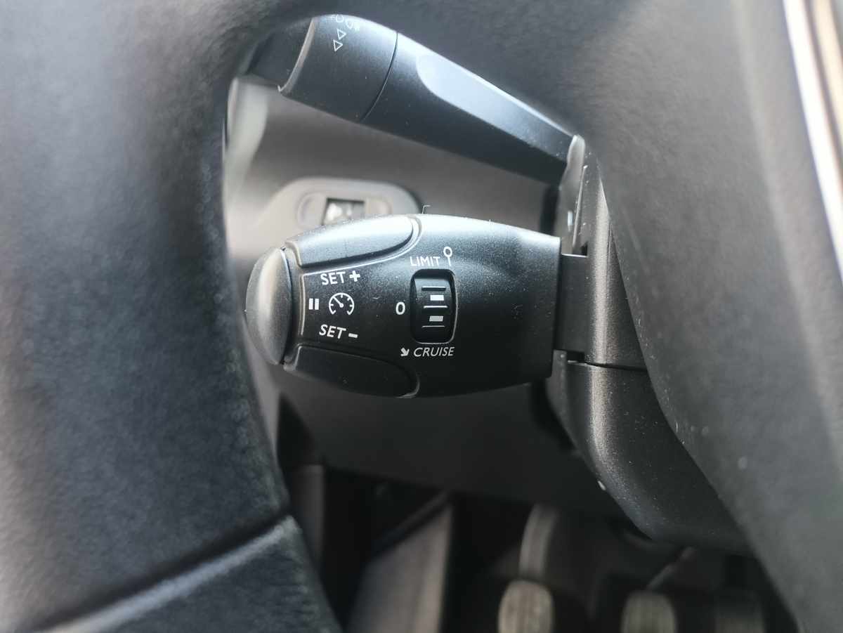 peugeot-partner-1-5-bluehdi-2023-diesel-1499cc