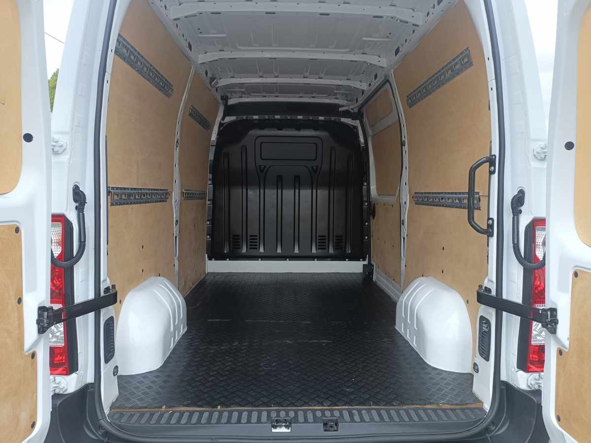opel-movano-2-3-136cv-2021-diesel-2299cc