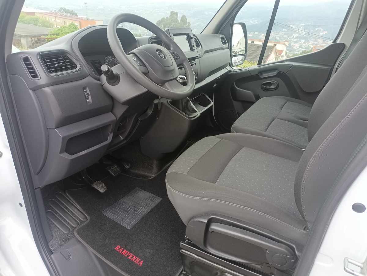 opel-movano-2-3-136cv-2021-diesel-2299cc