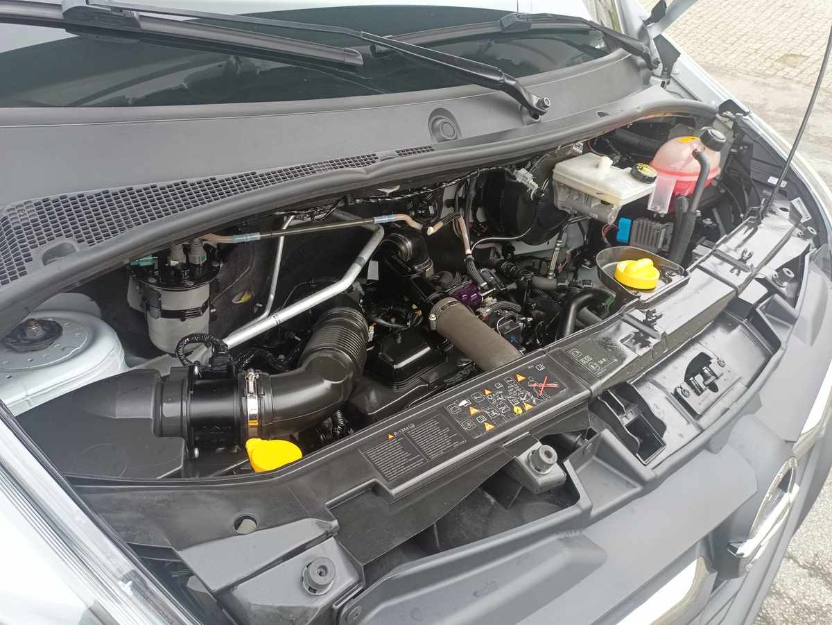 opel-movano-2-3-136cv-2021-diesel-2299cc